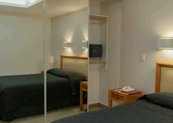 Hotel Arquimedes 33