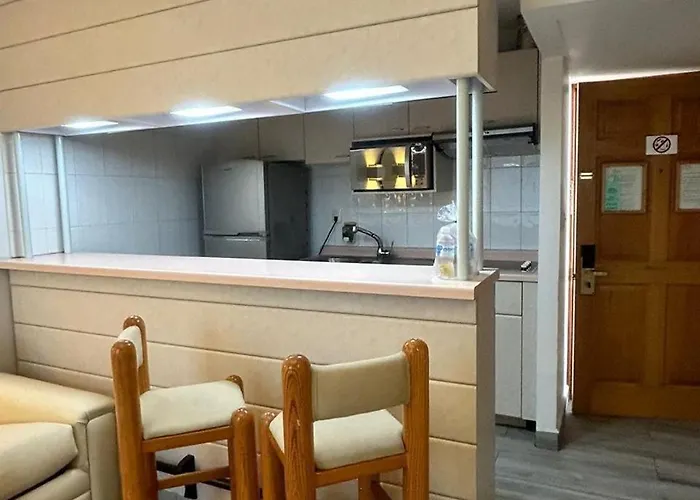 Arquimedes 33 Hotel